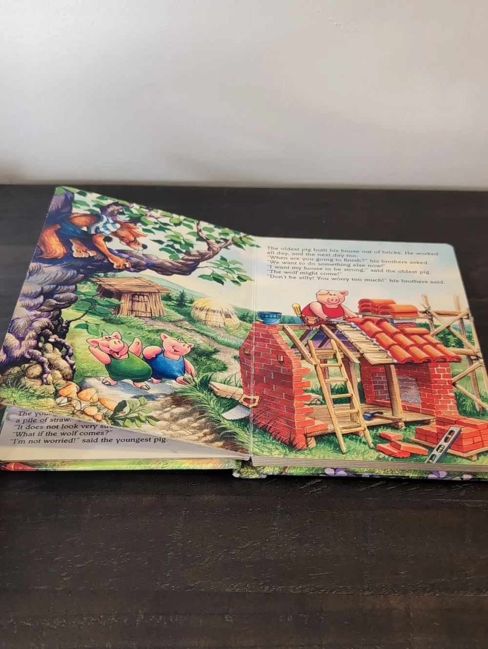 Vintage 1994 The Three Little Pigs Board Book Childrens Fairy Tale Storybook - Picture 7 of 16